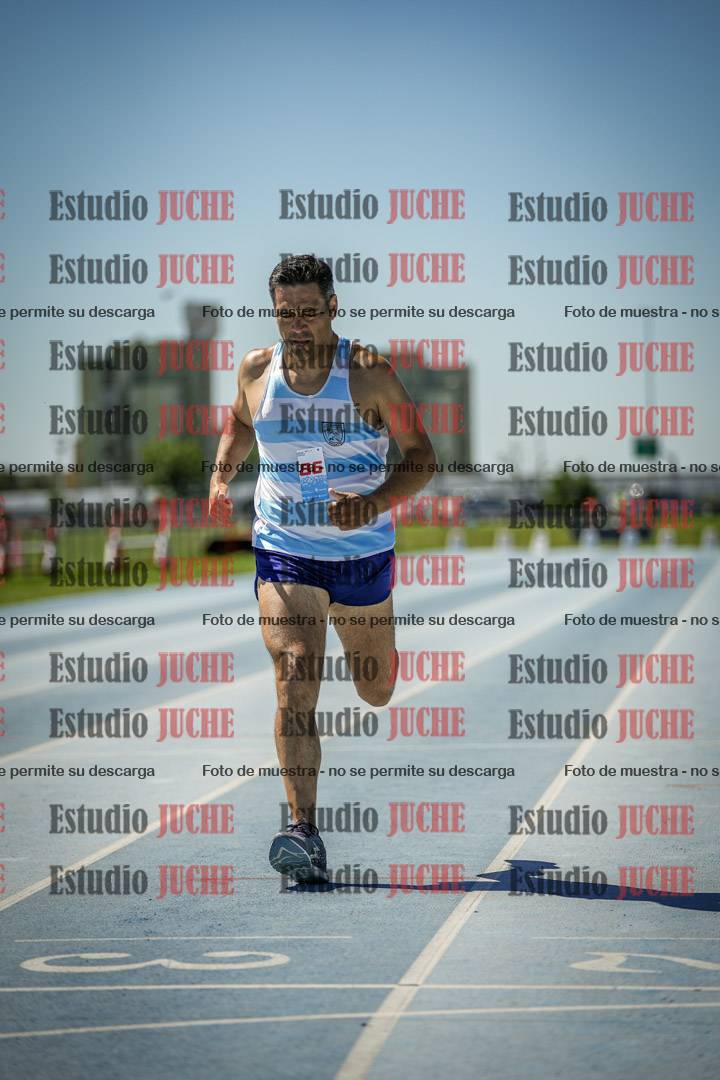 Fotos de los 800 m llanos de varones