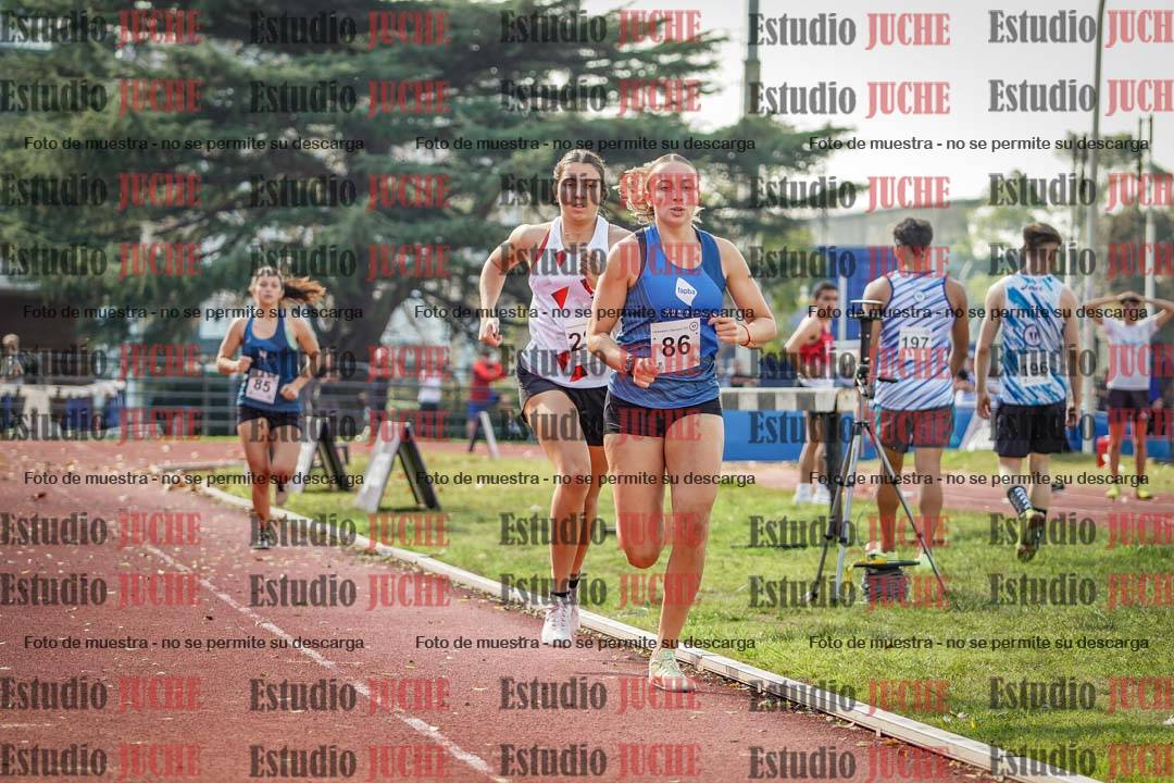 Fotos de los 800 m llanos de mujeres - heptatlón 7