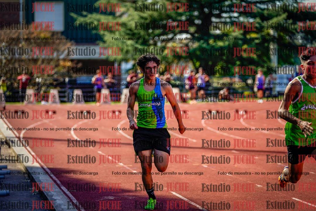 Fotos de los 100 m llanos de varones