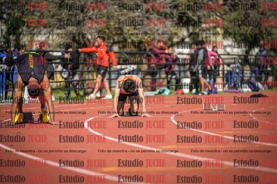 Fotos de los 200 m llanos de varones
