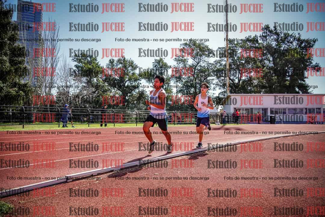 Fotos de los 1500 m llanos de varones