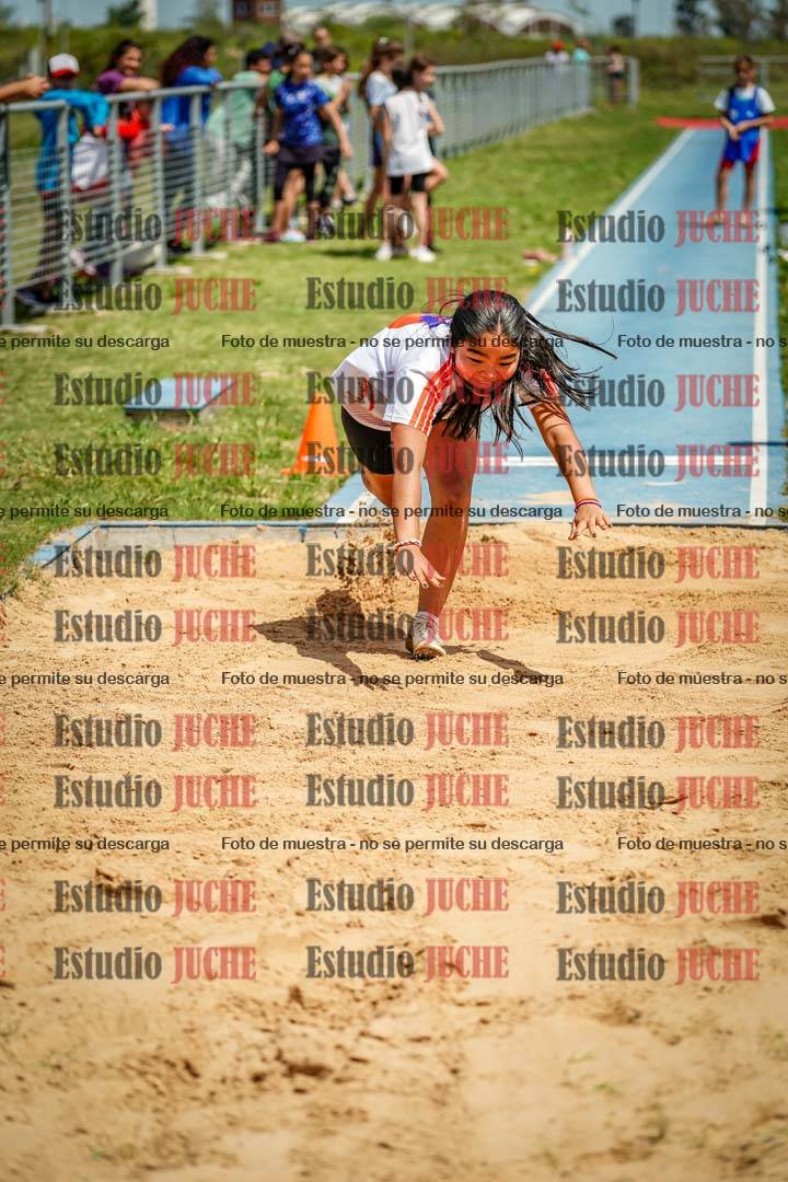 Fotos del salto en largo de mujeres - U12