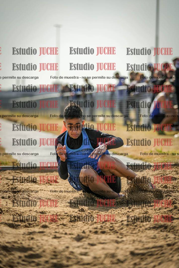 Fotos del salto triple de varones