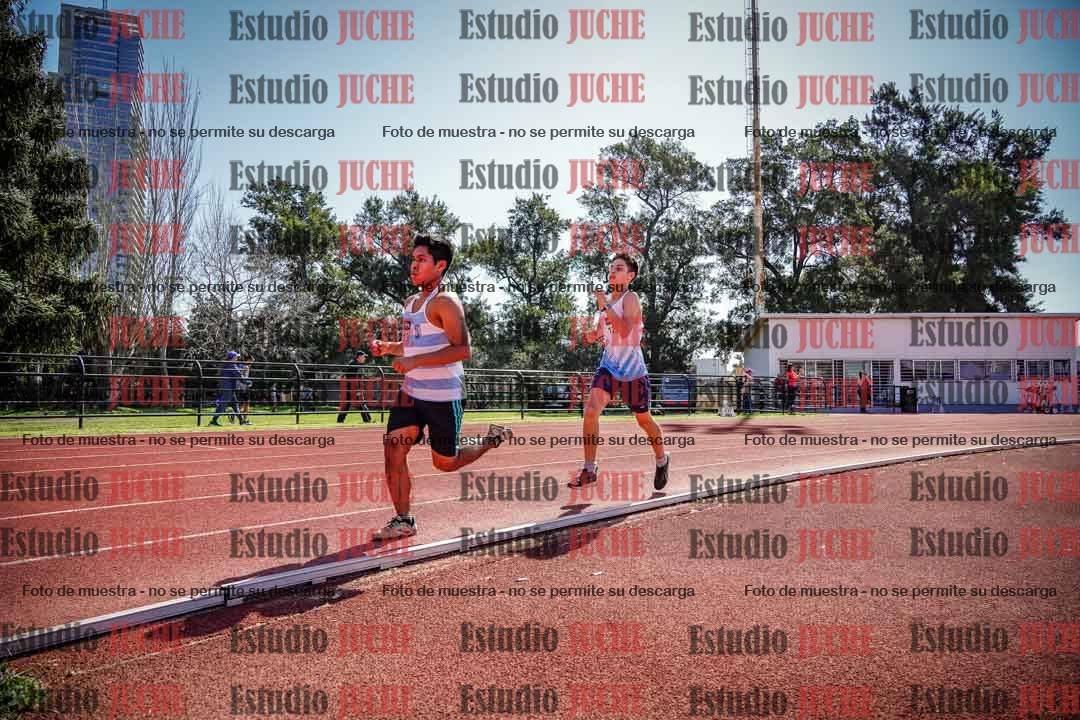 Fotos de los 1500 m llanos de varones