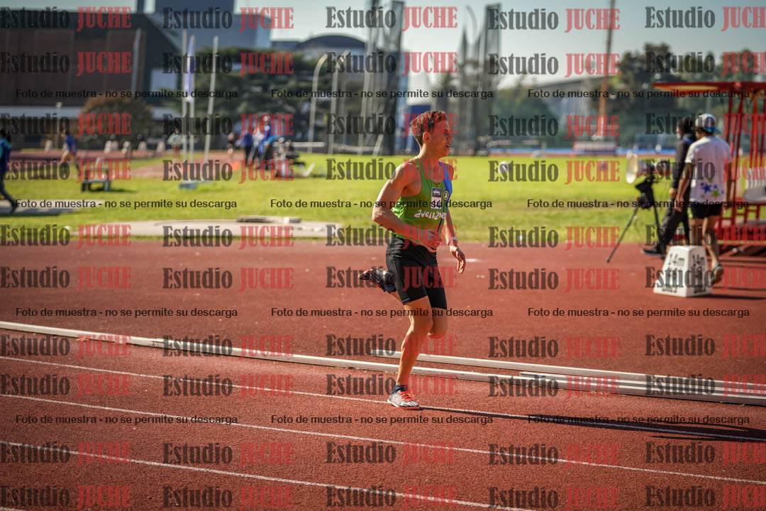 Fotos de los 800 m llanos de varones