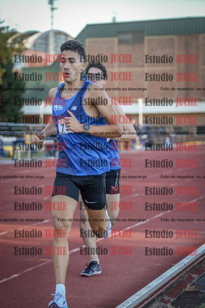 Fotos de los 3000 m llanos de varones