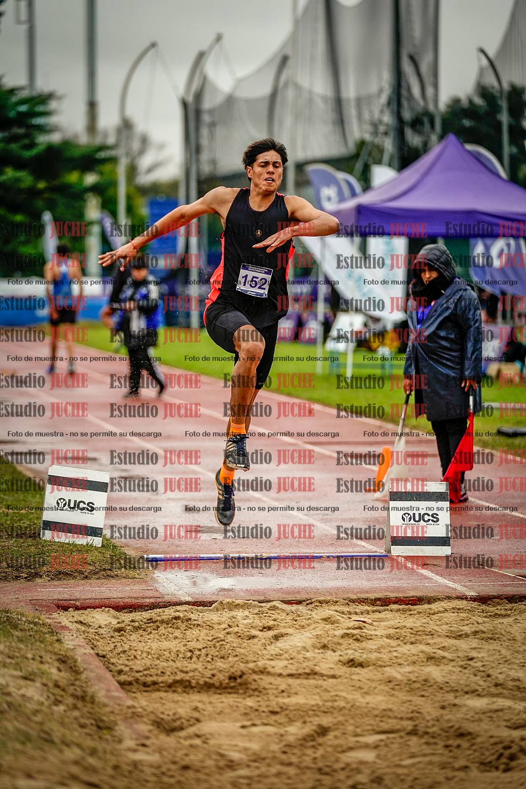 Fotos del salto en largo de varones - decatlón 2