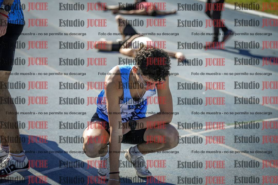 Fotos de los 400 m llanos de varones