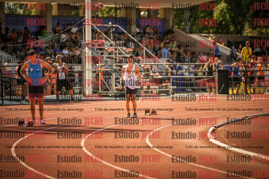 Fotos de los 400 m llanos de varones