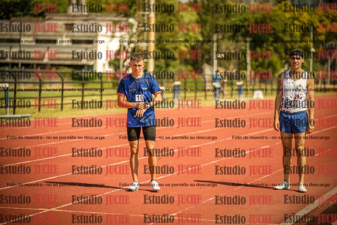 Fotos de los 3000 m con obstáculos de varones