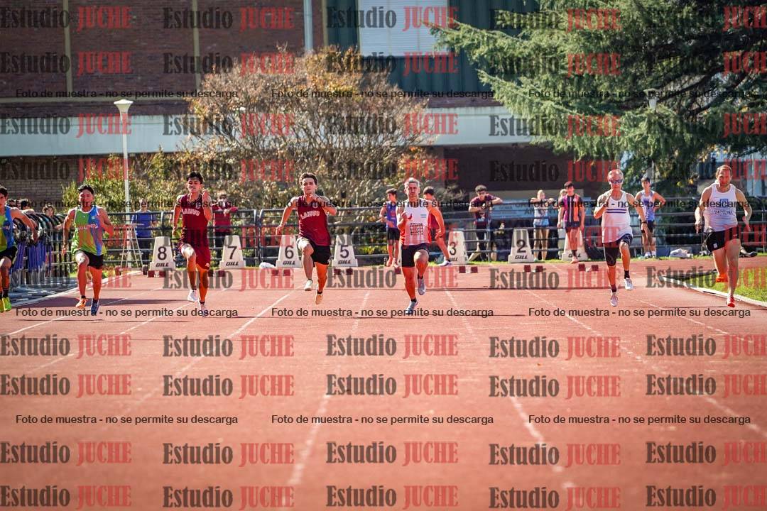 Fotos de los 100 m llanos de varones