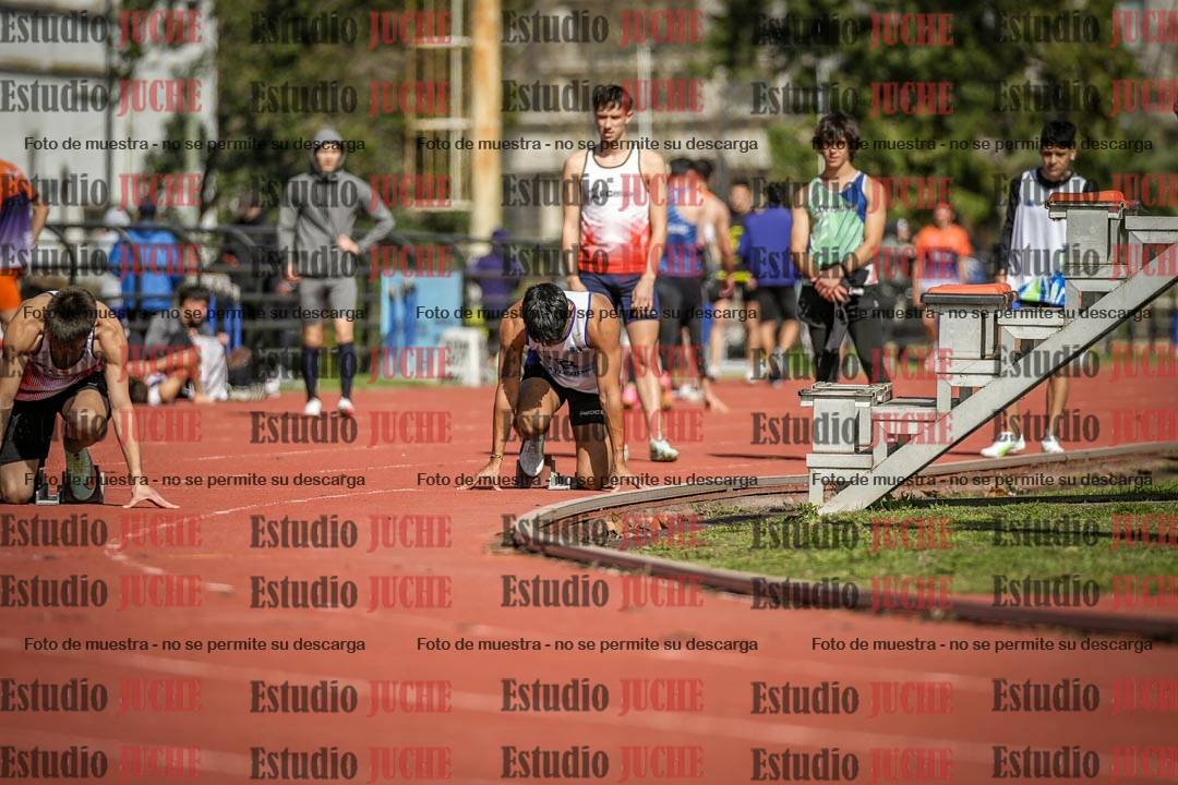 Fotos de los 200 m llanos de varones