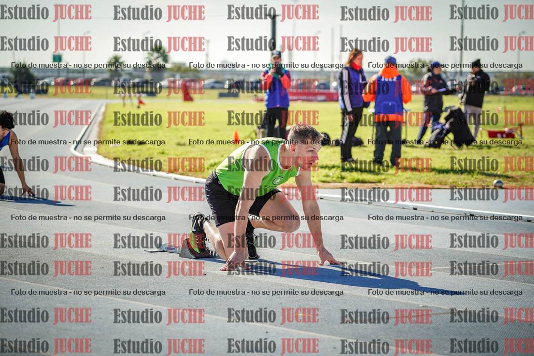 Fotos de los 400 m llanos de varones