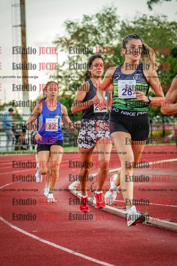 Fotos de los 1500 m llanos de mujeres