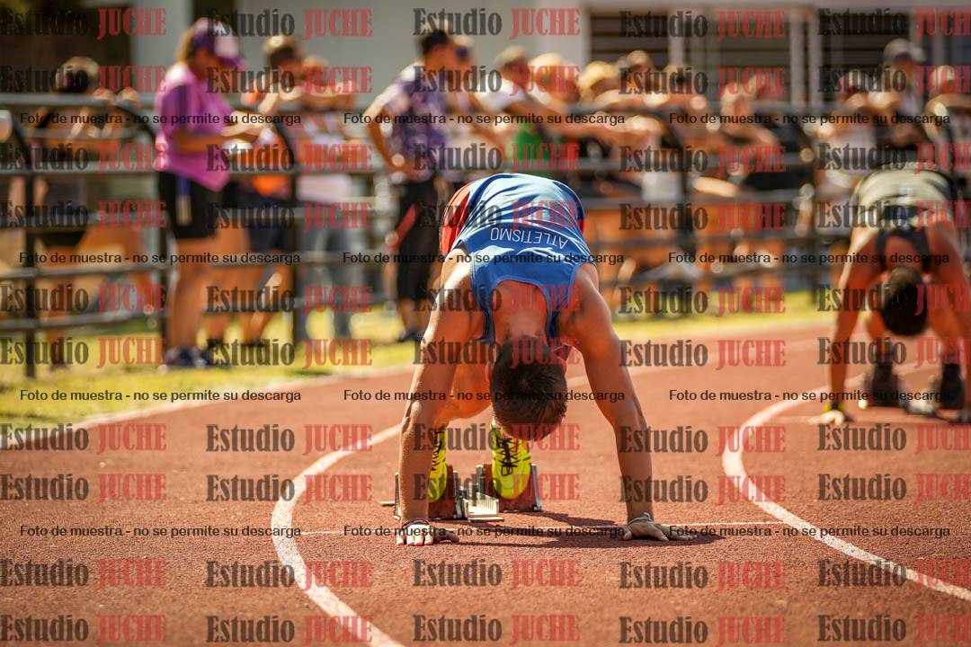 Fotos de los 400 m llanos de varones