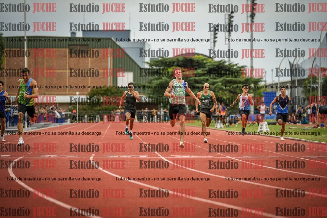 Fotos de los 400 m llanos de varones