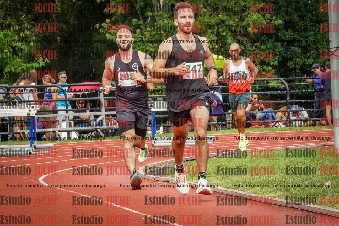 Fotos de los 3000 m llanos de varones