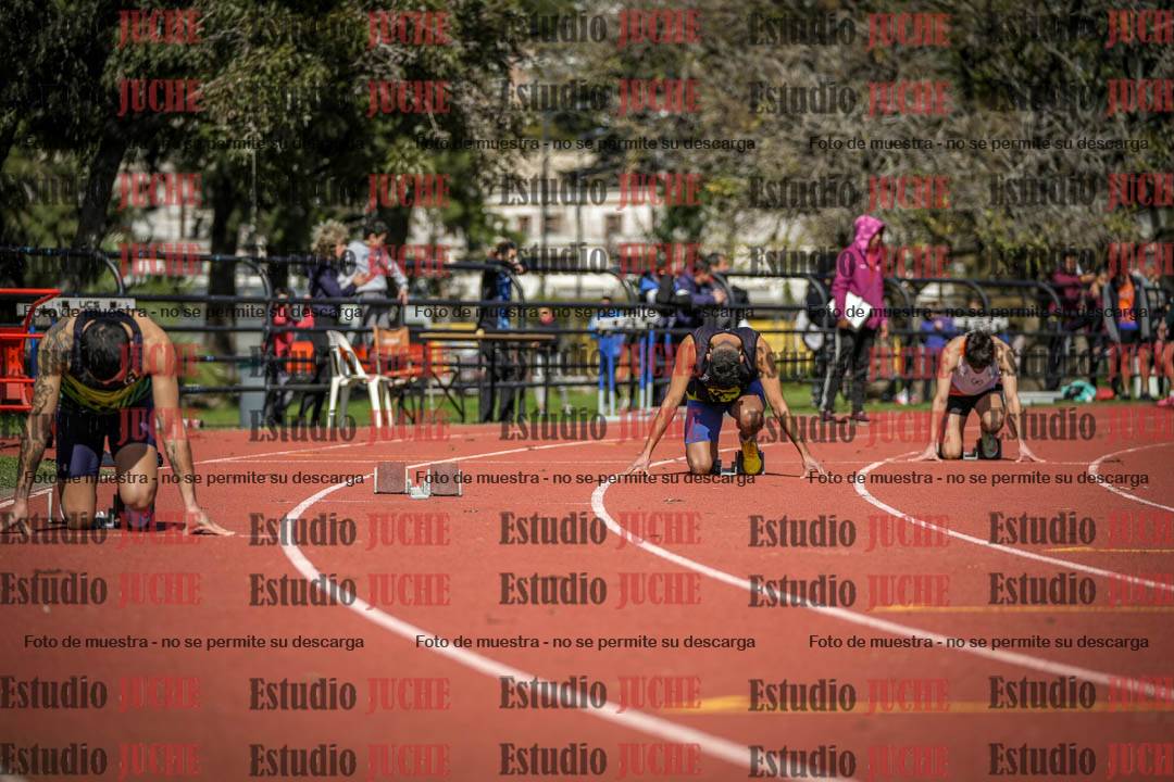 Fotos de los 200 m llanos de varones