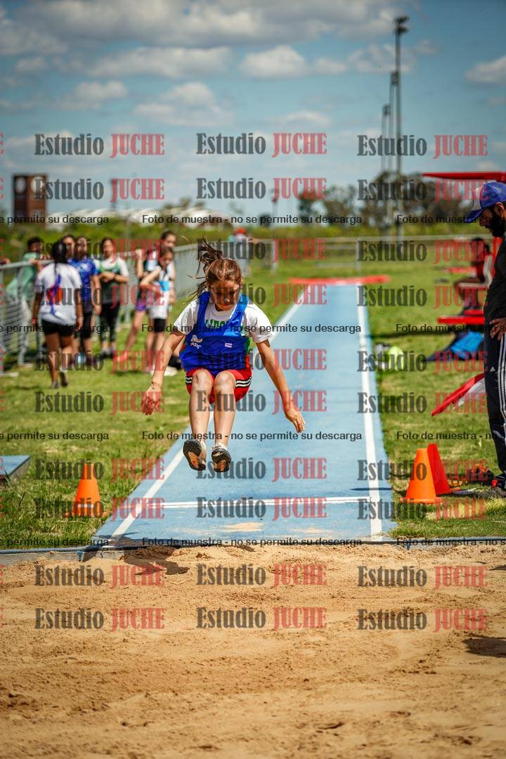 Fotos del salto en largo de mujeres - U12