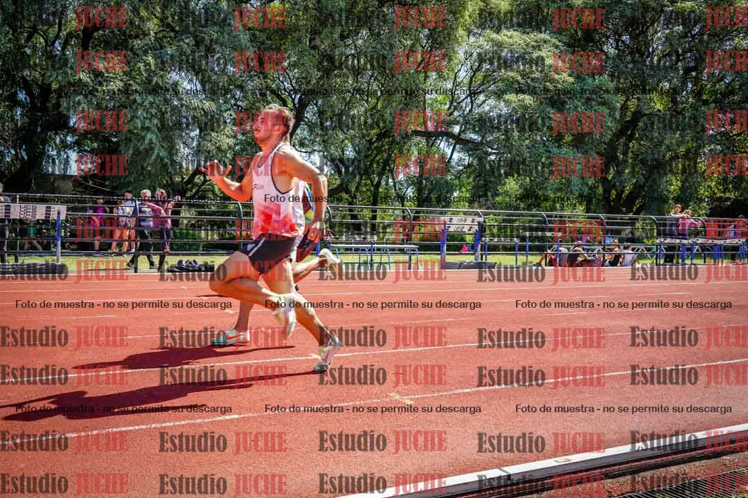Fotos de los 100 m llanos de varones