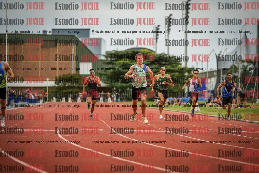Fotos de los 400 m llanos de varones