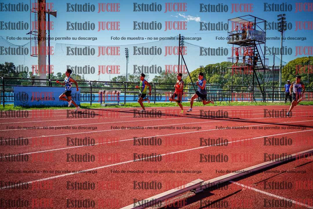 Fotos de los 200 m llanos de varones