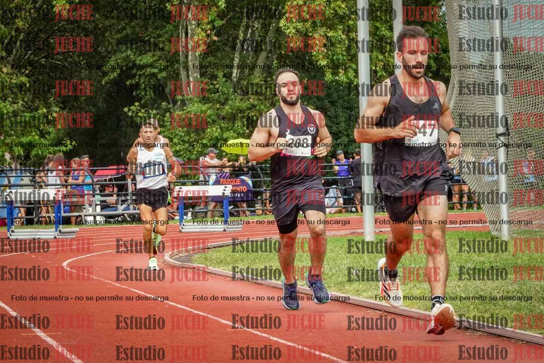Fotos de los 3000 m llanos de varones