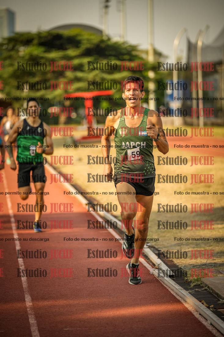 Fotos de los 1500 m llanos de varones