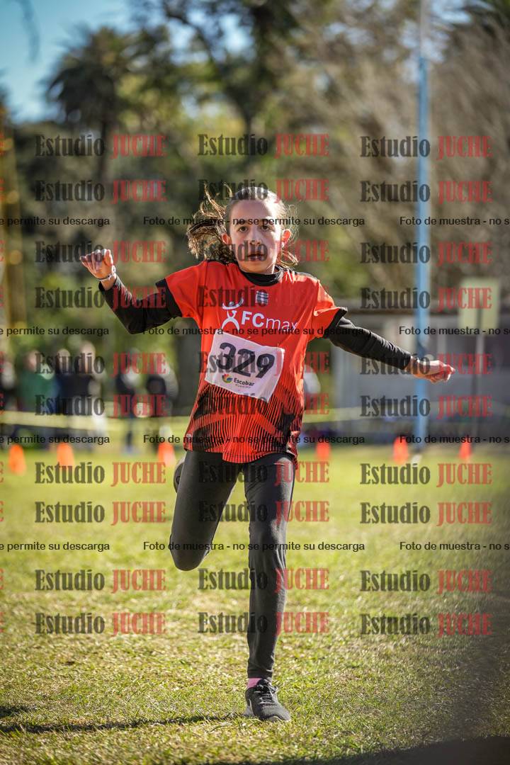 Fotos de la llegada del cross de 1500 m