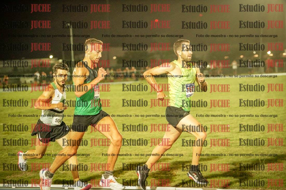 Fotos de los 3000 m llanos de varones