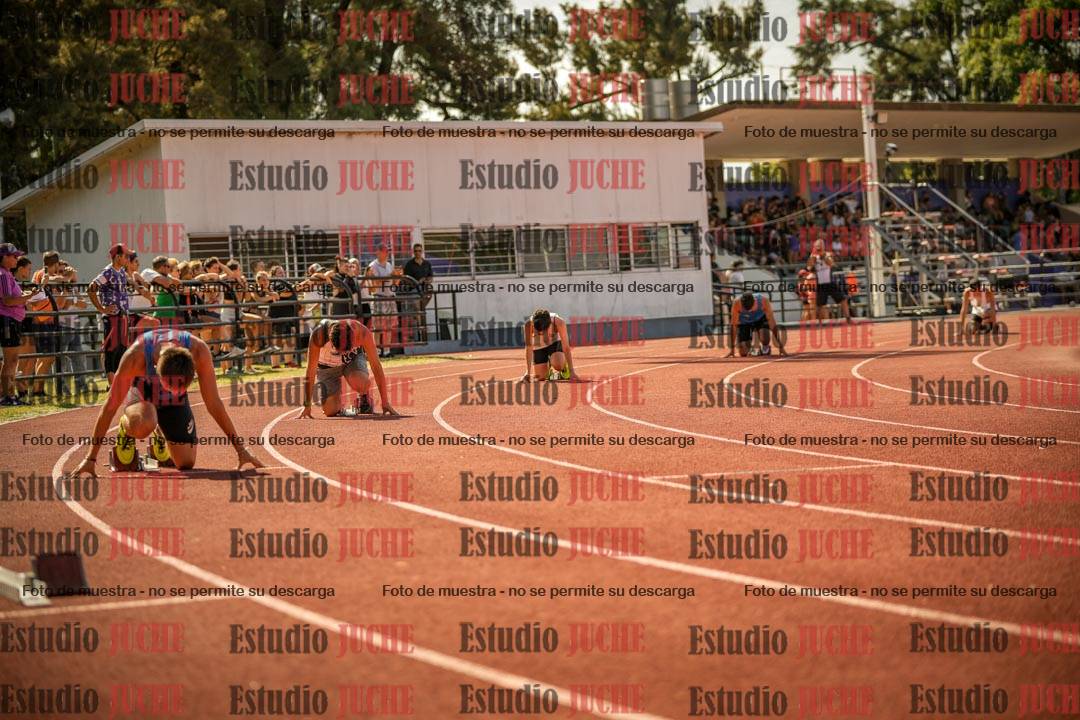 Fotos de los 400 m llanos de varones