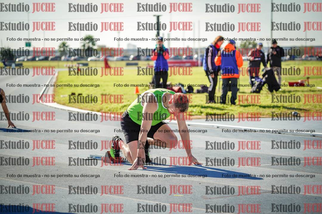 Fotos de los 400 m llanos de varones