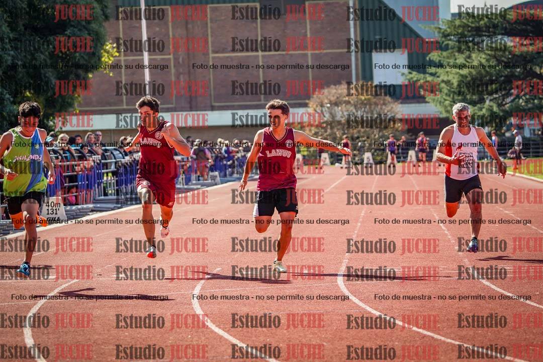 Fotos de los 100 m llanos de varones