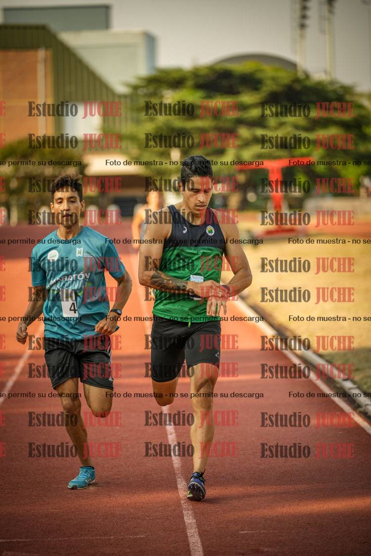 Fotos de los 1500 m llanos de varones