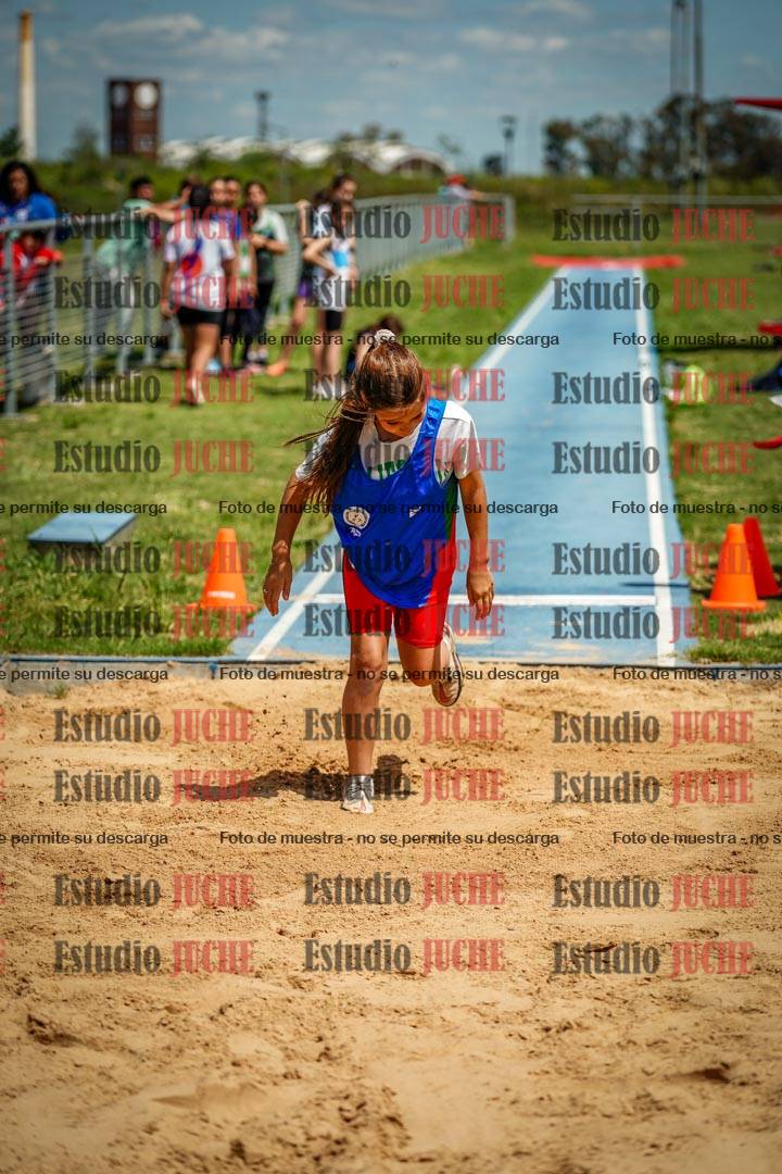 Fotos del salto en largo de mujeres - U12
