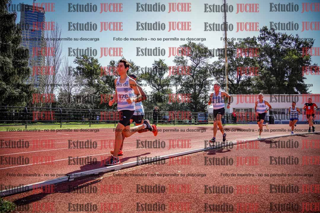 Fotos de los 1500 m llanos de varones