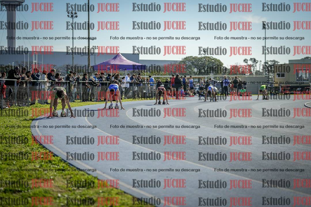 Fotos de los 400 m llanos de varones
