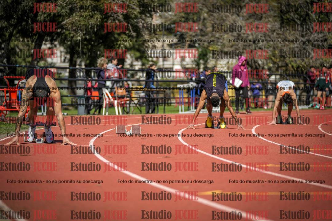 Fotos de los 200 m llanos de varones