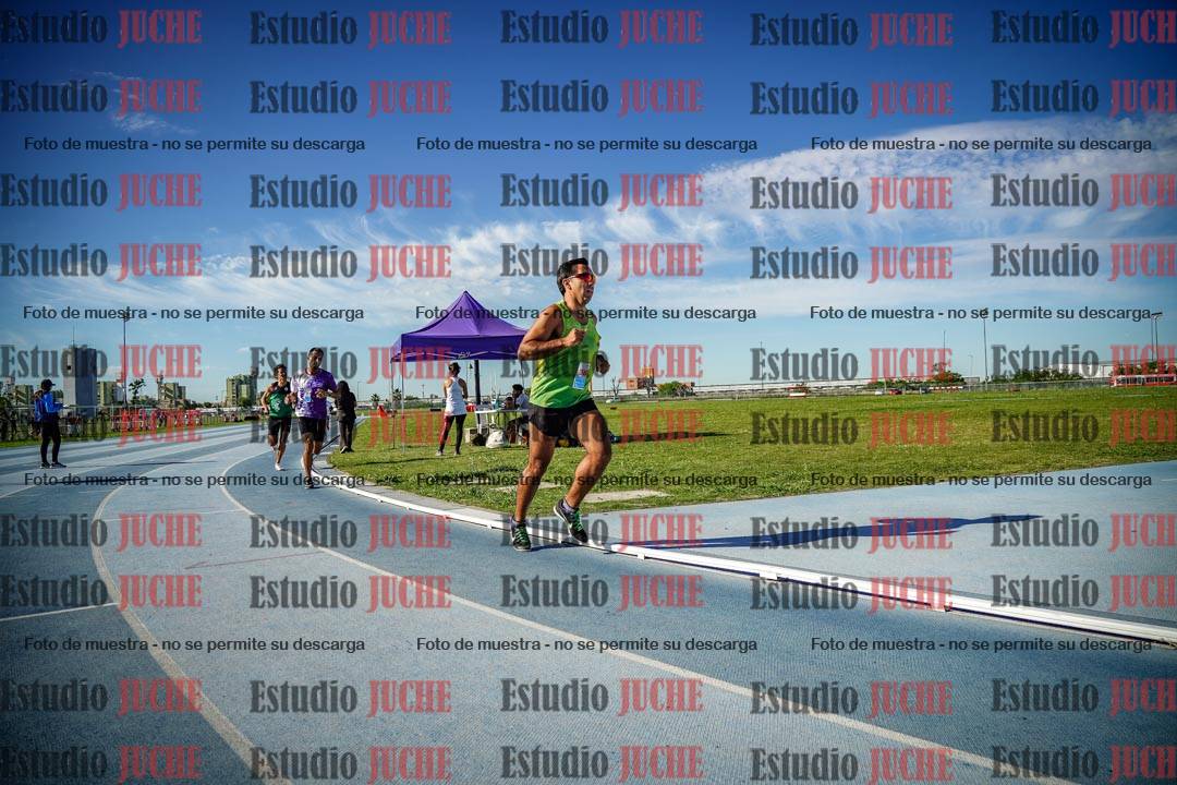Fotos de los 1500 m llanos de varones