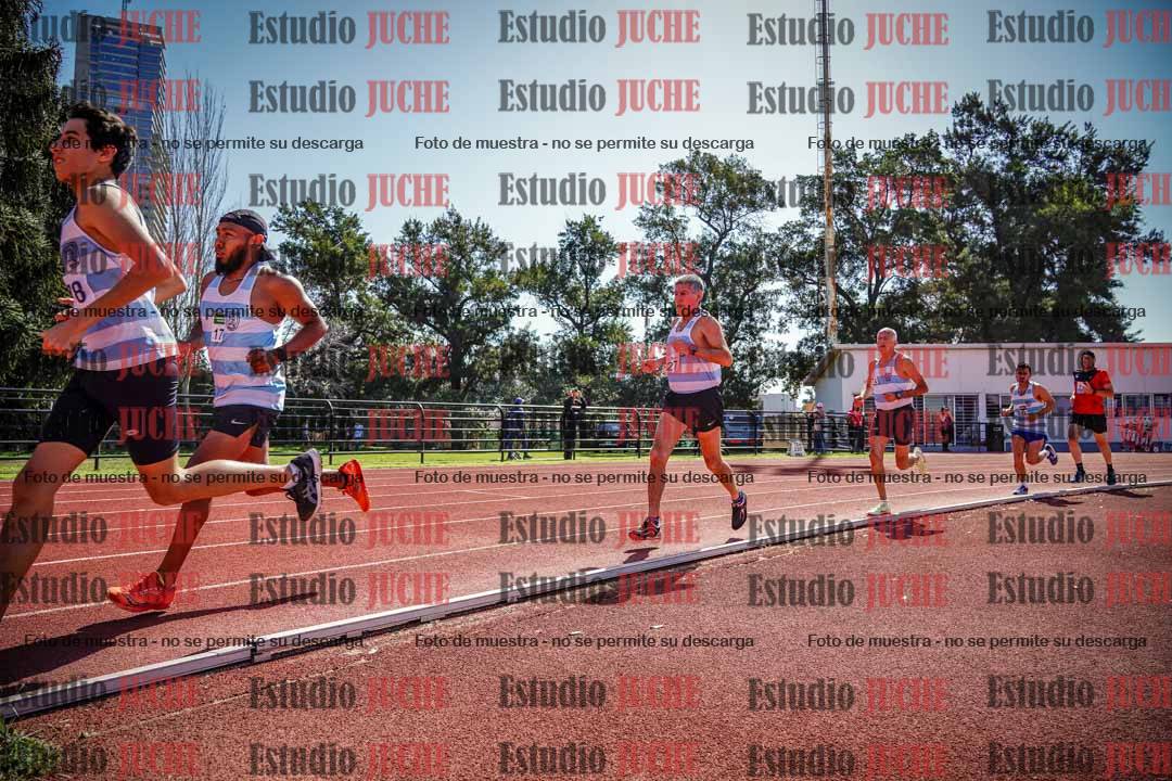 Fotos de los 1500 m llanos de varones