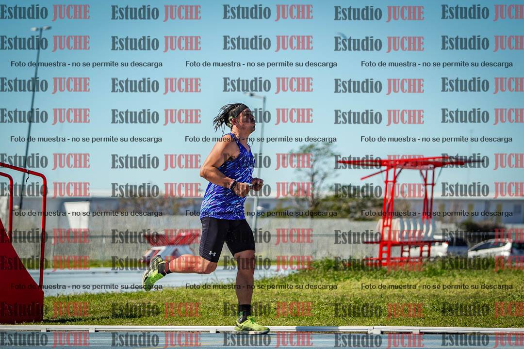Fotos de los 5000 m llanos de mujeres y varones