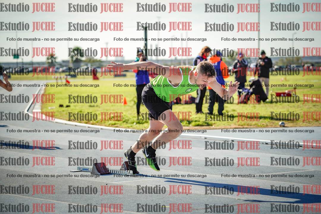 Fotos de los 400 m llanos de varones