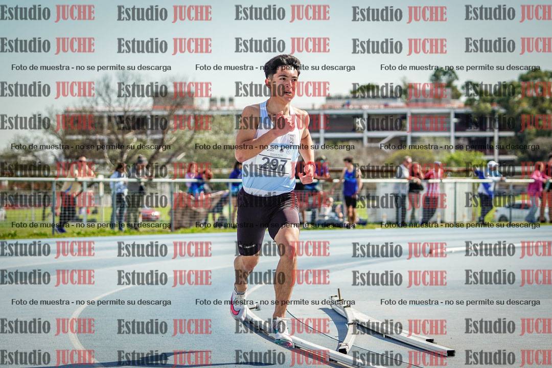 Fotos de los 3000 m llanos de varones
