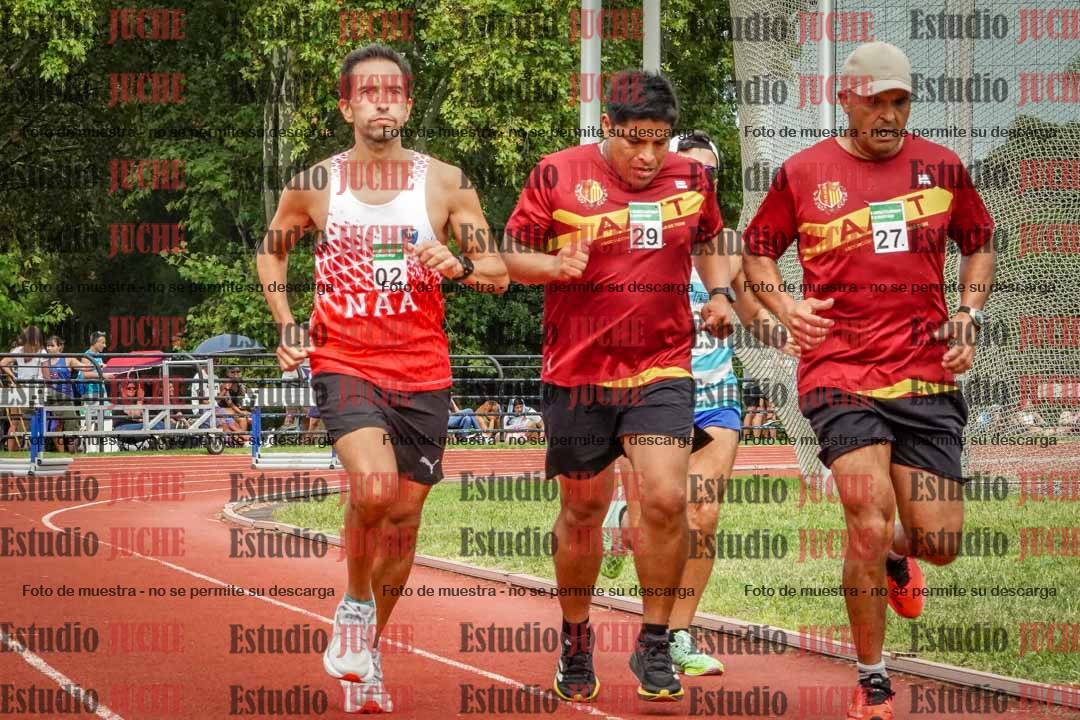 Fotos de los 3000 m llanos de varones