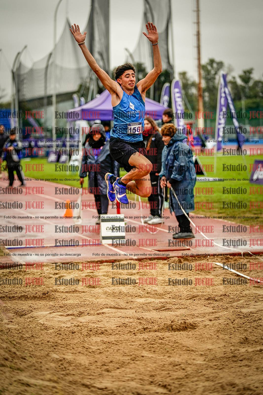 Fotos del salto en largo de varones - decatlón 2