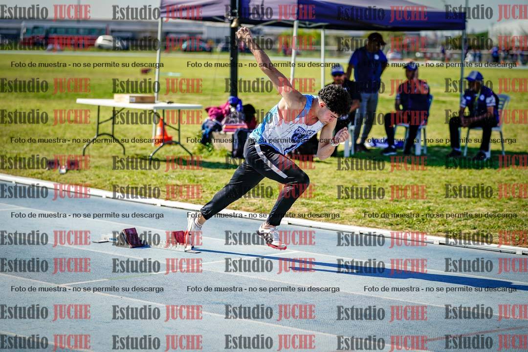 Fotos de los 400 m llanos de varones