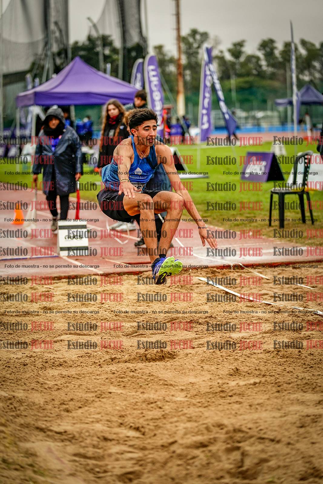 Fotos del salto en largo de varones - decatlón 2