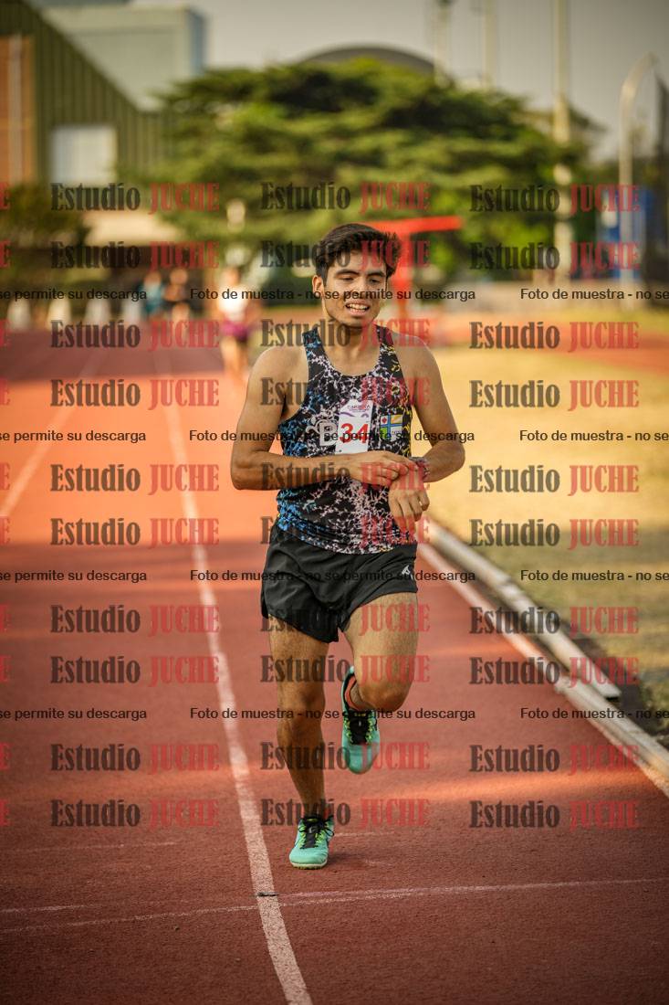 Fotos de los 1500 m llanos de varones