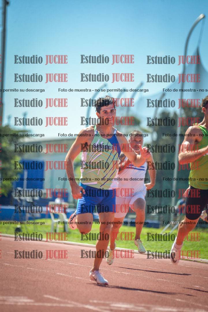 Fotos de los 100 m llanos de varones