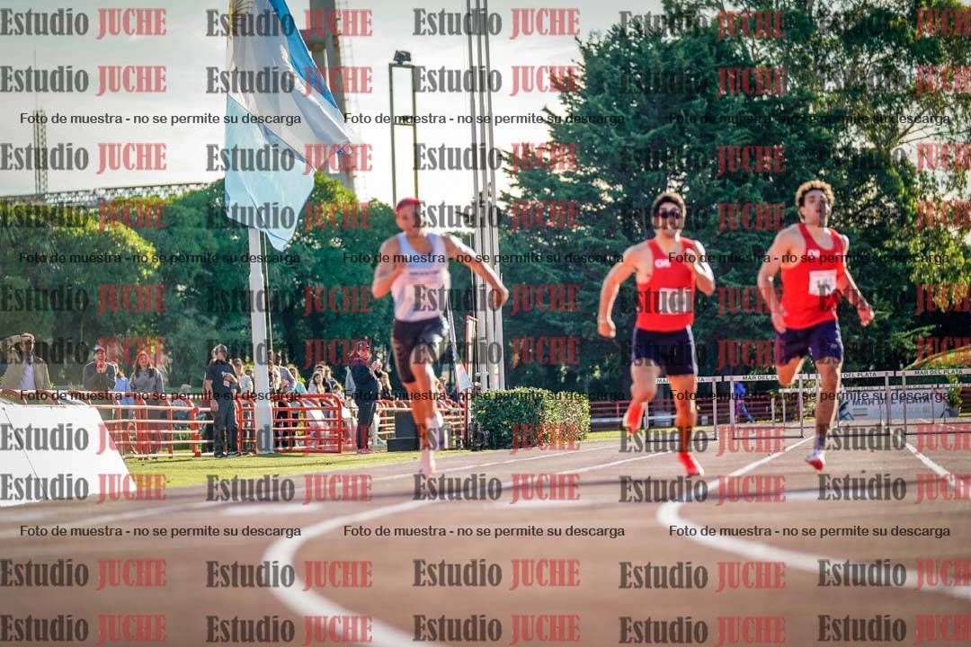 Fotos de los 400 m con vallas de varones - FINAL